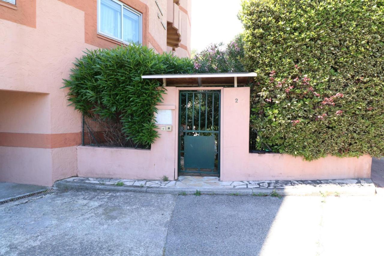 Studio With Beautiful Sea View And Direct Beach Access Cannes Extérieur photo