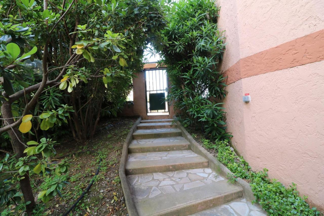 Studio With Beautiful Sea View And Direct Beach Access Cannes Extérieur photo